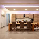 Nebo * Πούλα