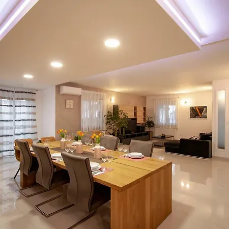 Apartment Nebo