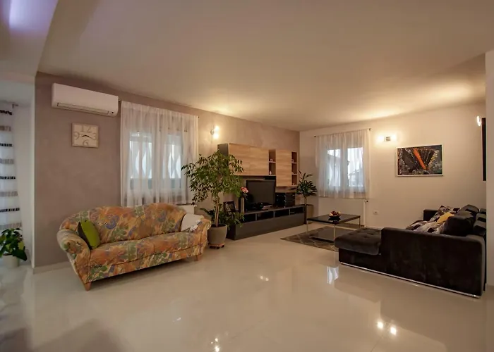 Apartment Nebo *