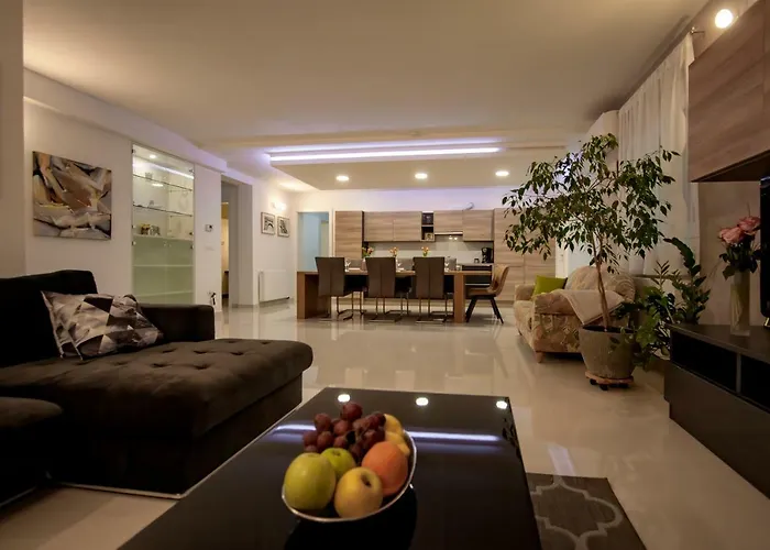 Nebo Apartment Pula